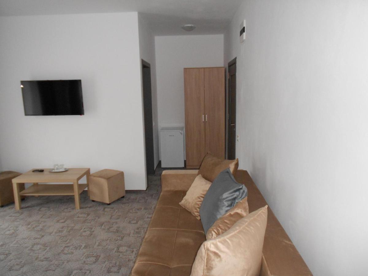 Andrana Hotel Caciulata Ngoại thất bức ảnh